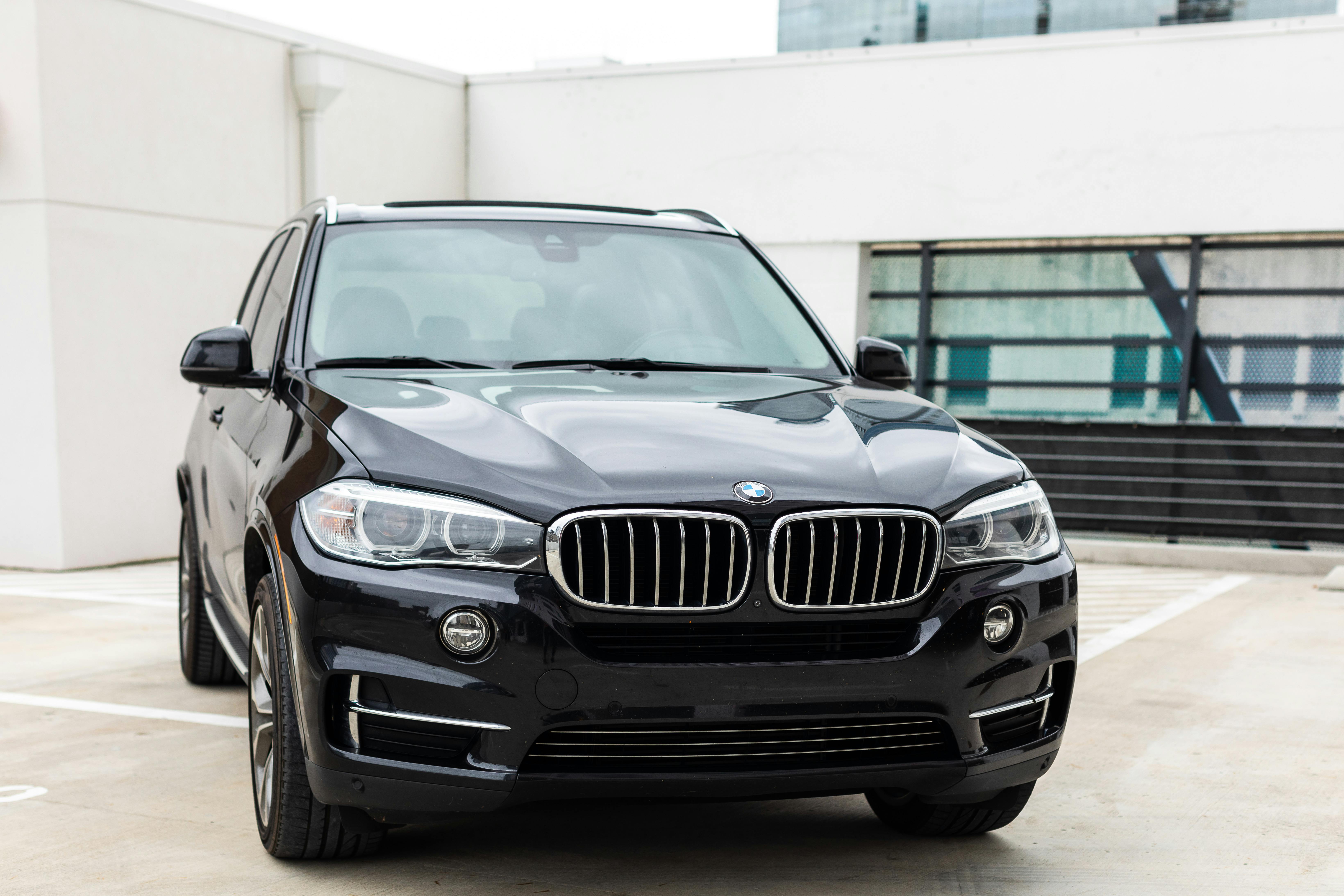 571 Bmw X5 F15 Royalty-Free Images, Stock Photos Pictures, 58% OFF