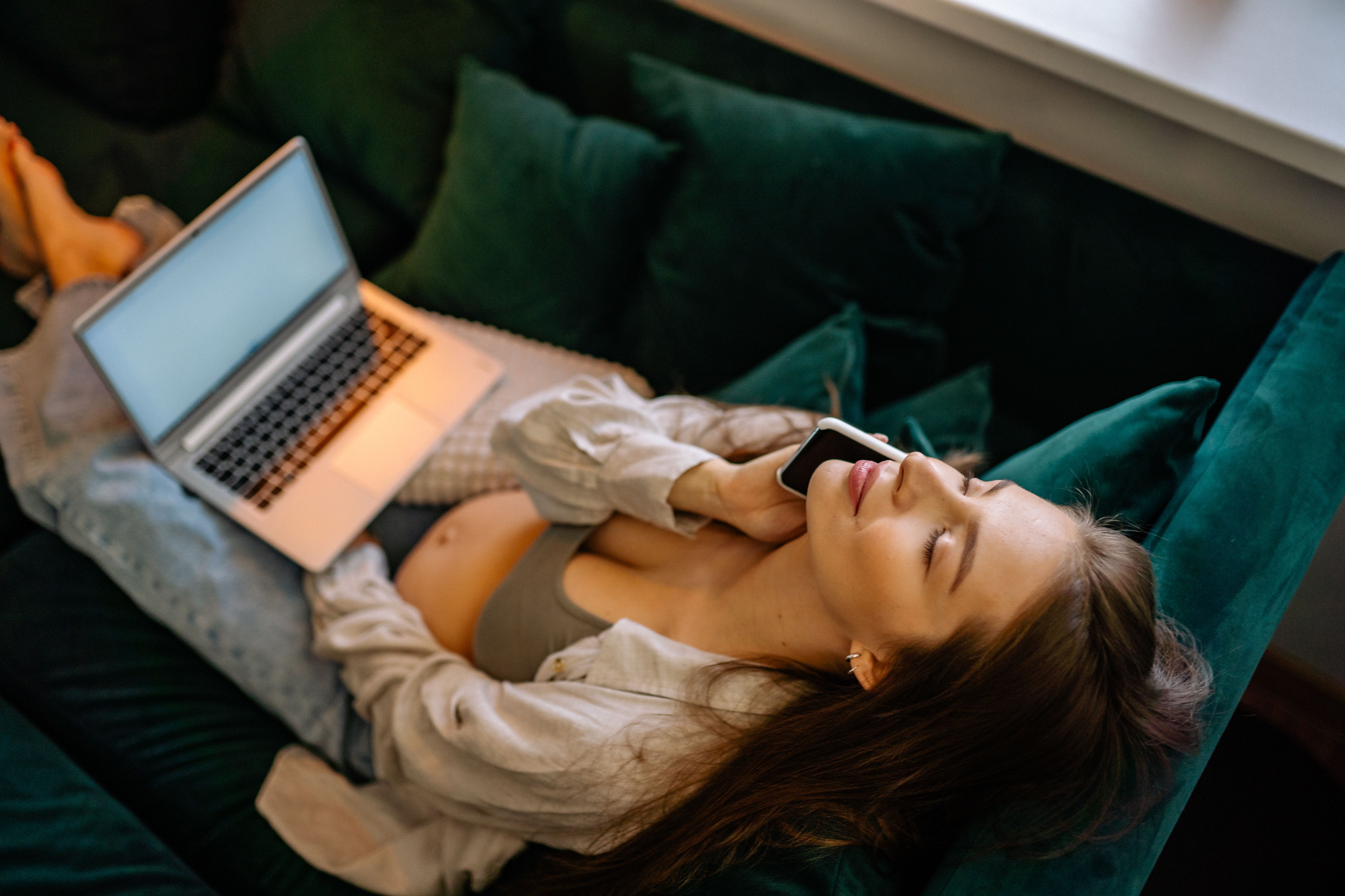 Pregnancy and Dry Eyes: Understanding the Symptoms and Finding Relief