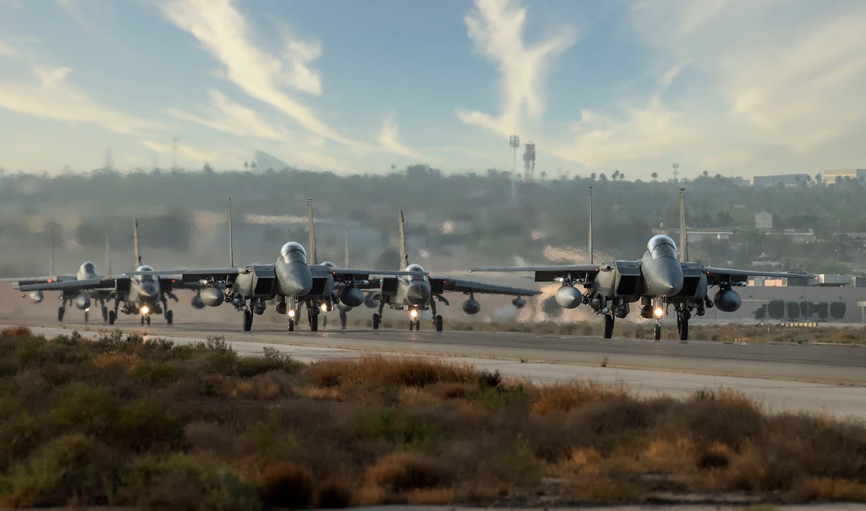 Photos gratuites de aile, armée de l'air, aviation