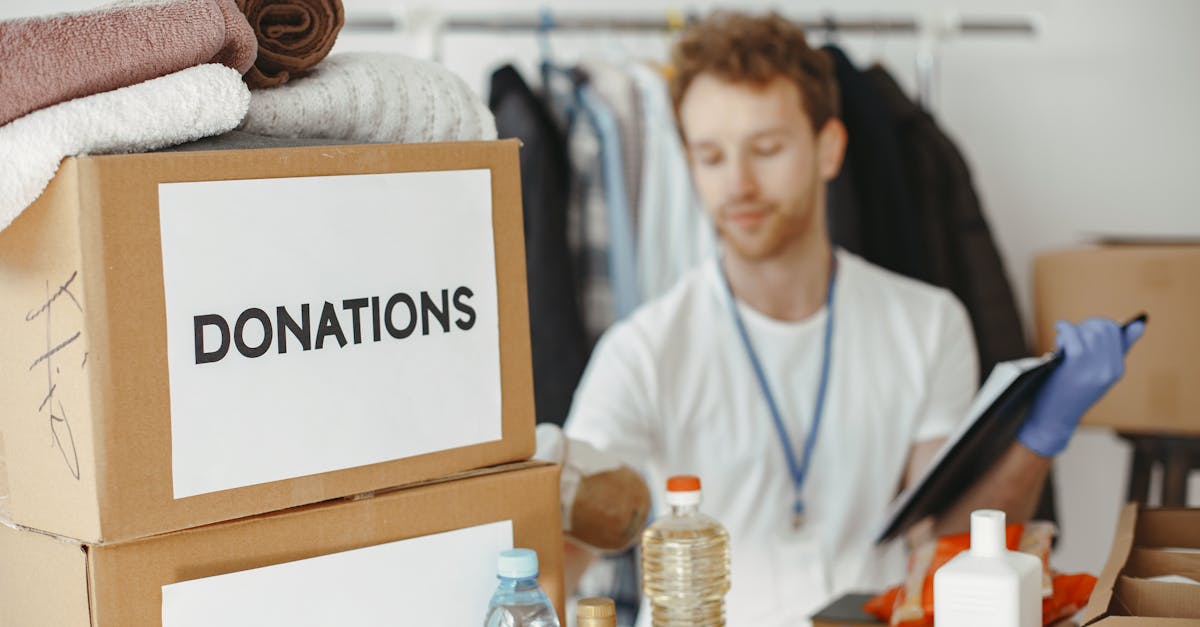 助遊民禦寒!桃園來來國際科技捐贈215條毛毯