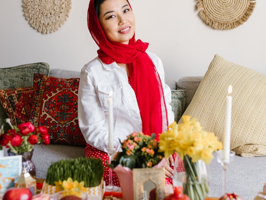 Is 55 000 a year middle class?