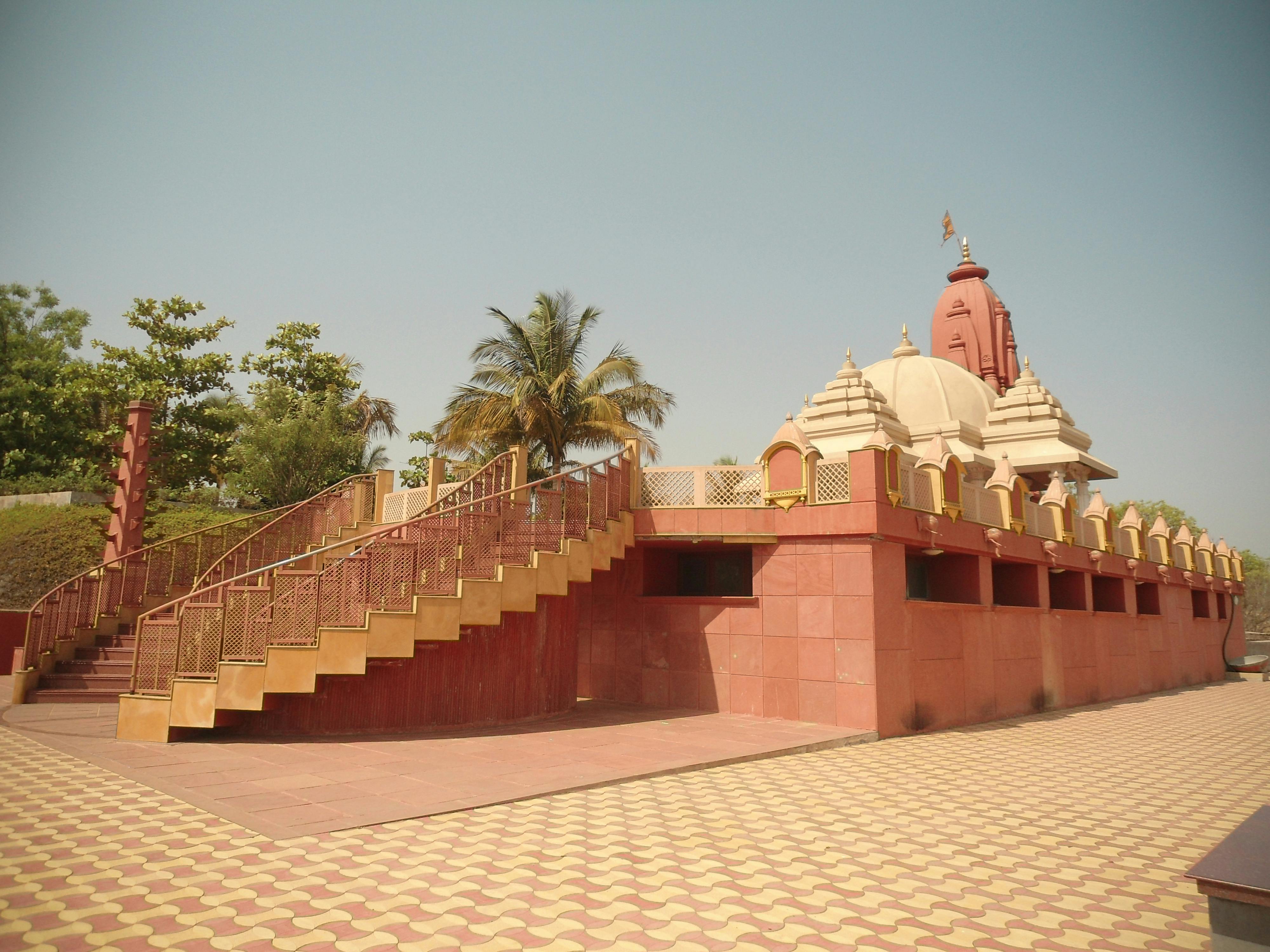 Personne travaillant sur l'optimisation des moteurs de recherche