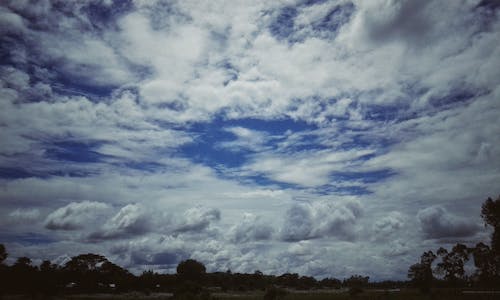 구름 낀 하늘의 무료 스톡 사진