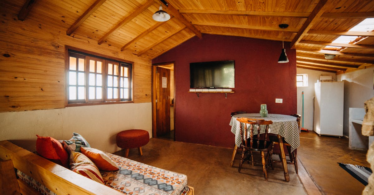 Comment entretenir votre mobilier en bois correctement