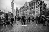 Street Entertainers of Flying Soap Balloons