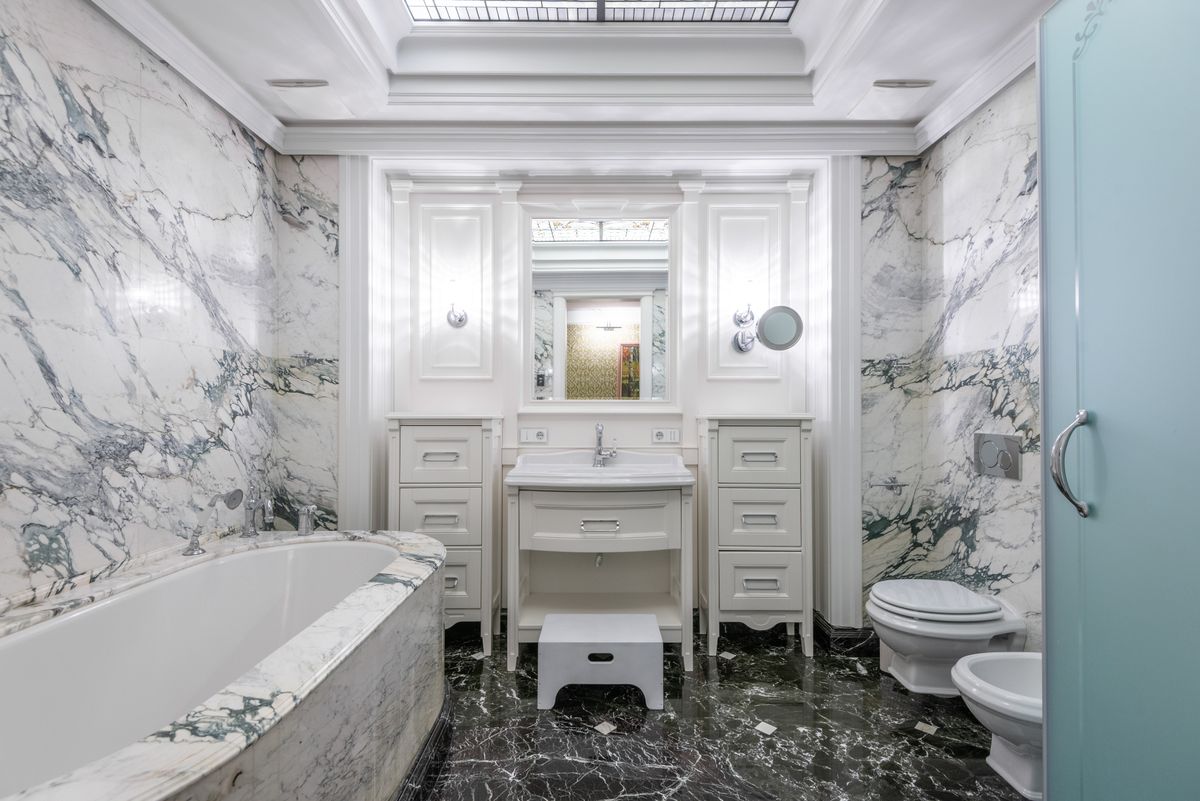 Colour Palettes That Define Gothic Bathroom Decor