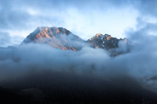 火山熔岩