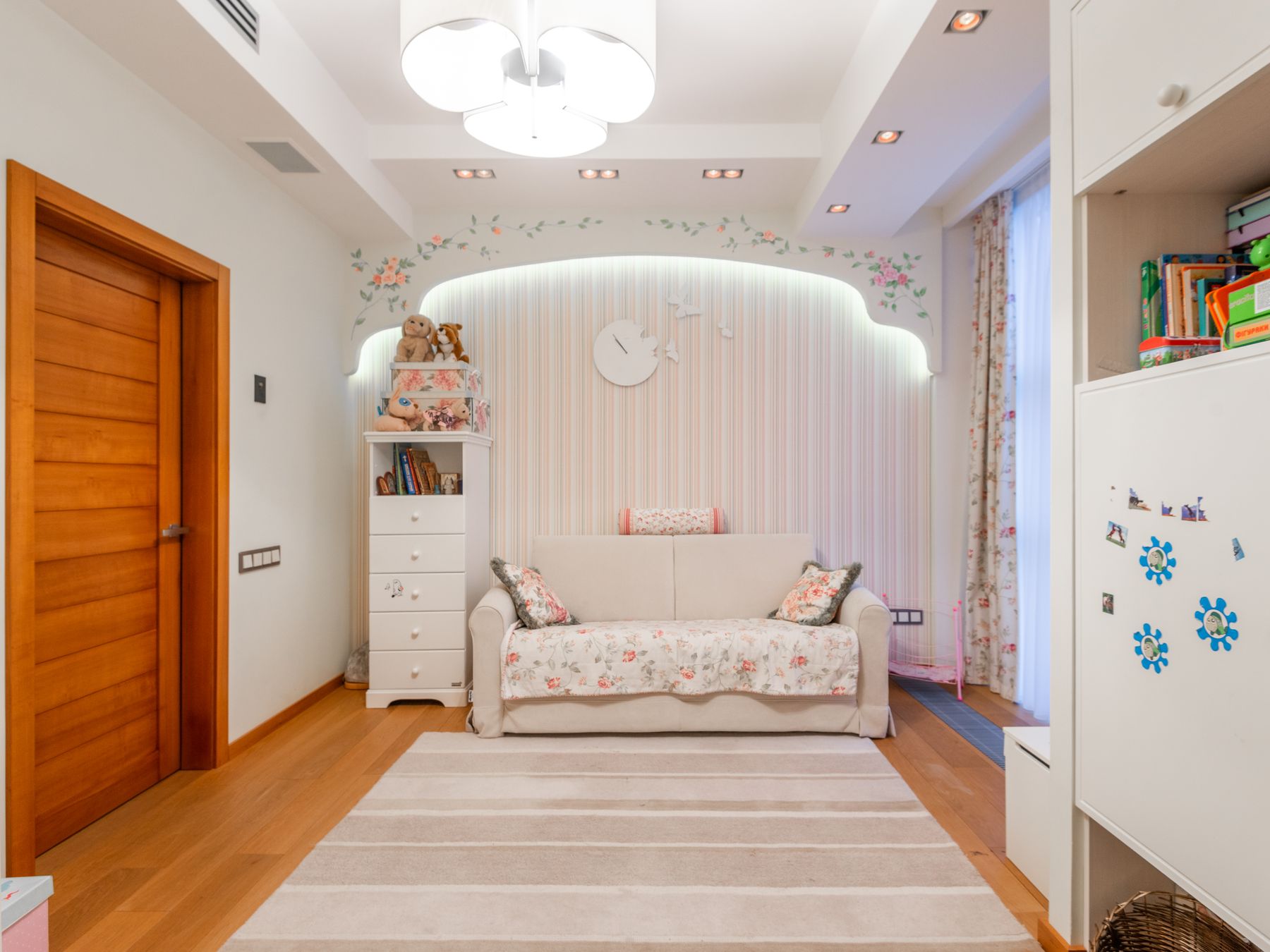 Wallpapering in Kings Cross — dust sheets down and the room fully protected