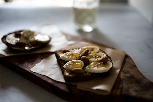 Foto profissional grátis de alimento, amêndoa, cortado