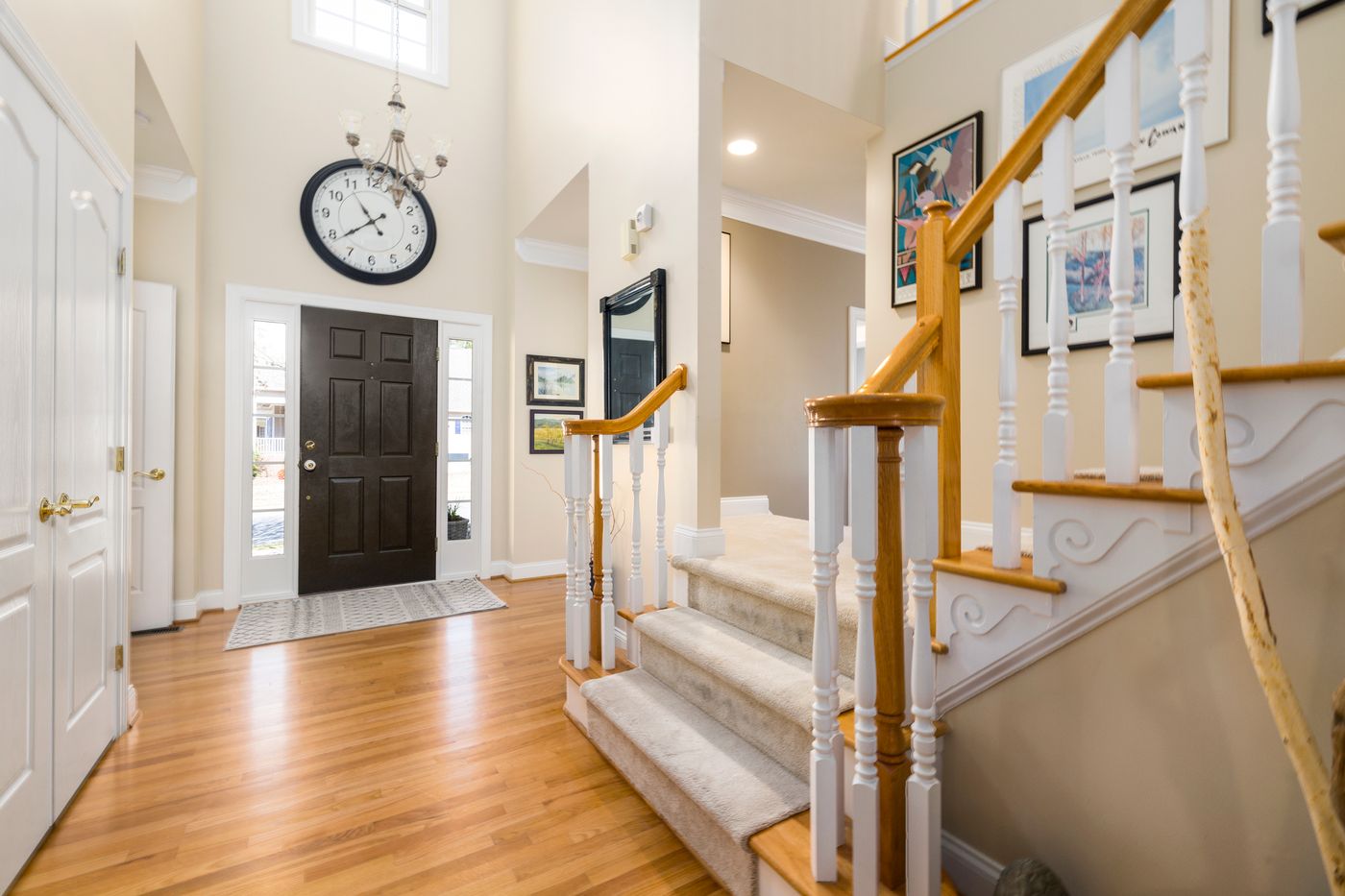 Bright and welcoming residential interior