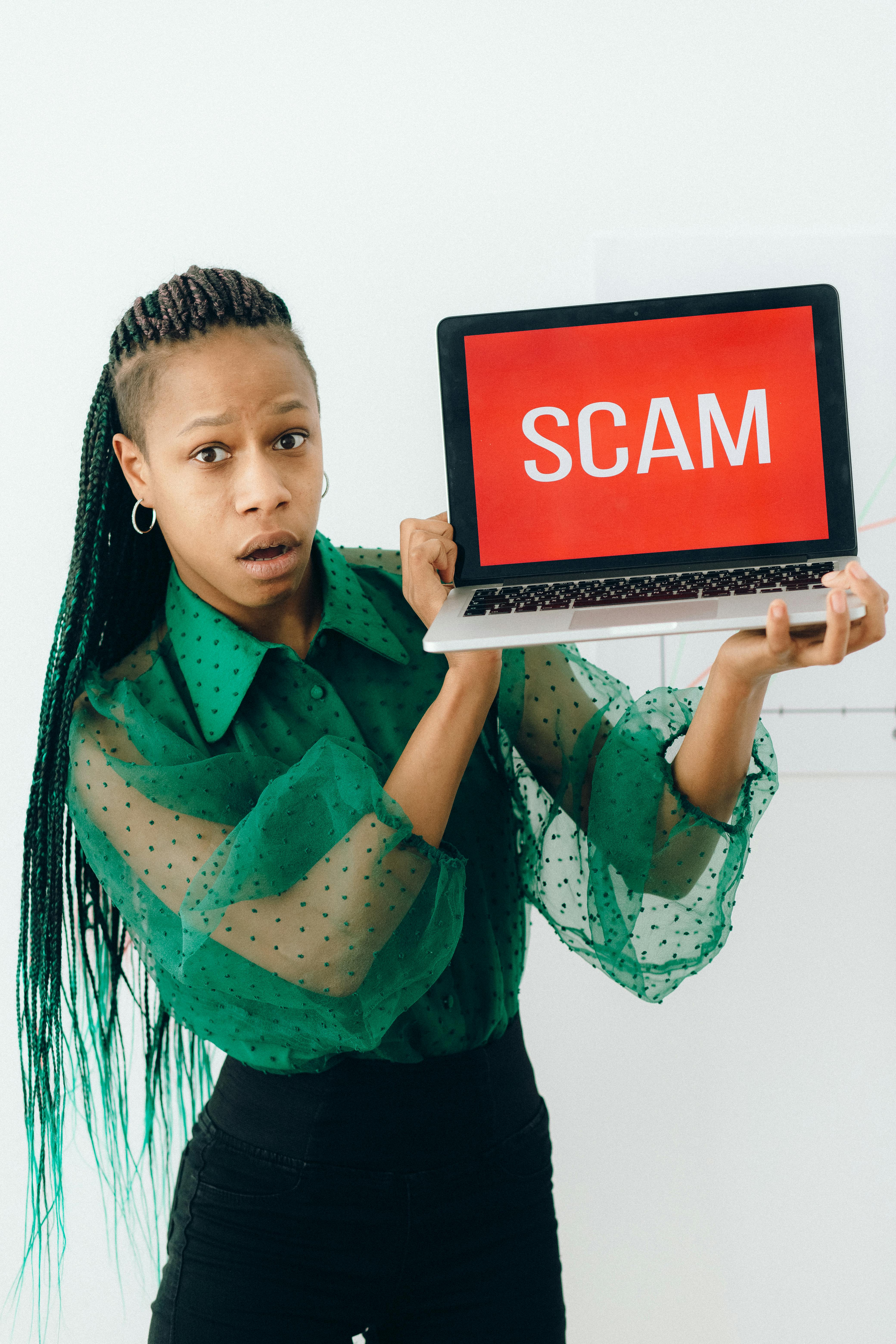 Crypto Scammers dupe over 14,000 people to make $6.4M from 'fake token  claims'