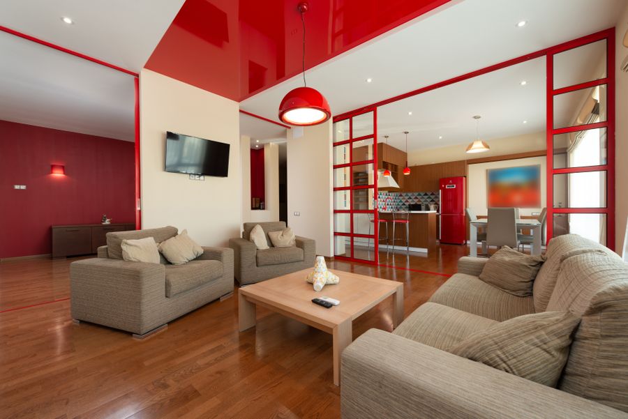 Living with red accents