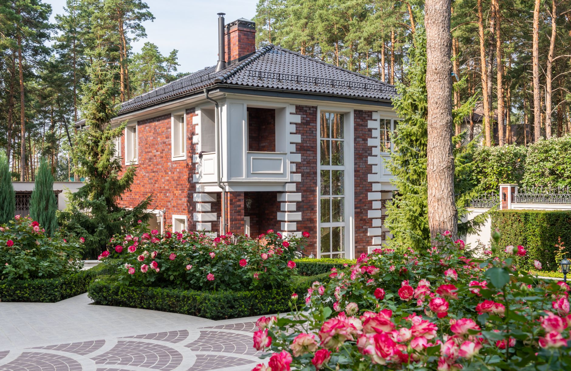 Uskumruköy satılık konut ve orman manzaralı villa