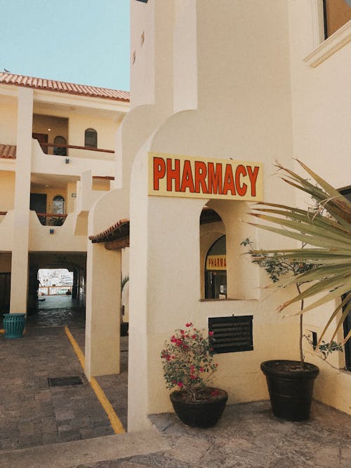 Free Pharmacy Building Stock Photo