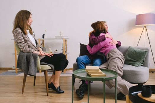 Hối hận muộn màng: Tôi đã vứt đi cả ký ức của chồng trong cơn mê 