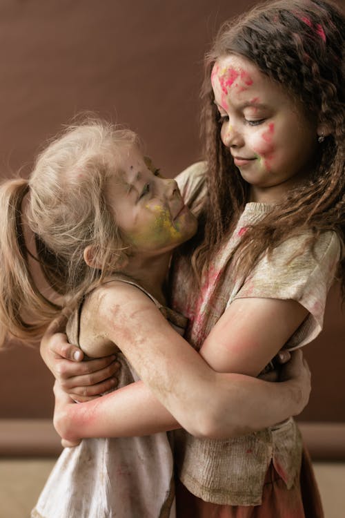 Fotobanka s bezplatnými fotkami na tému dievčatá, holi festival, holi prášok