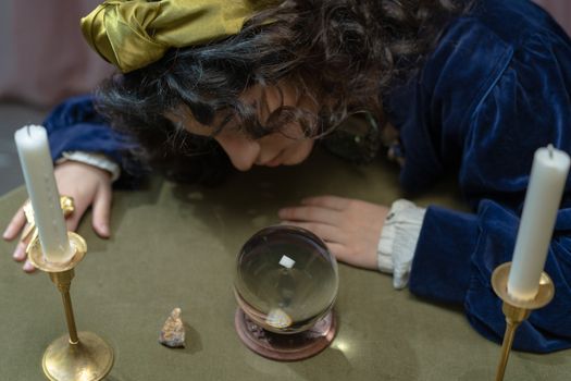 Magic Mixies Magical Crystal Ball