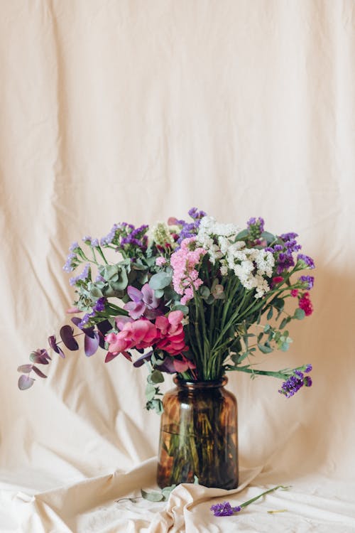 Free Blooming Flowers in a Flower Vase Stock Photo