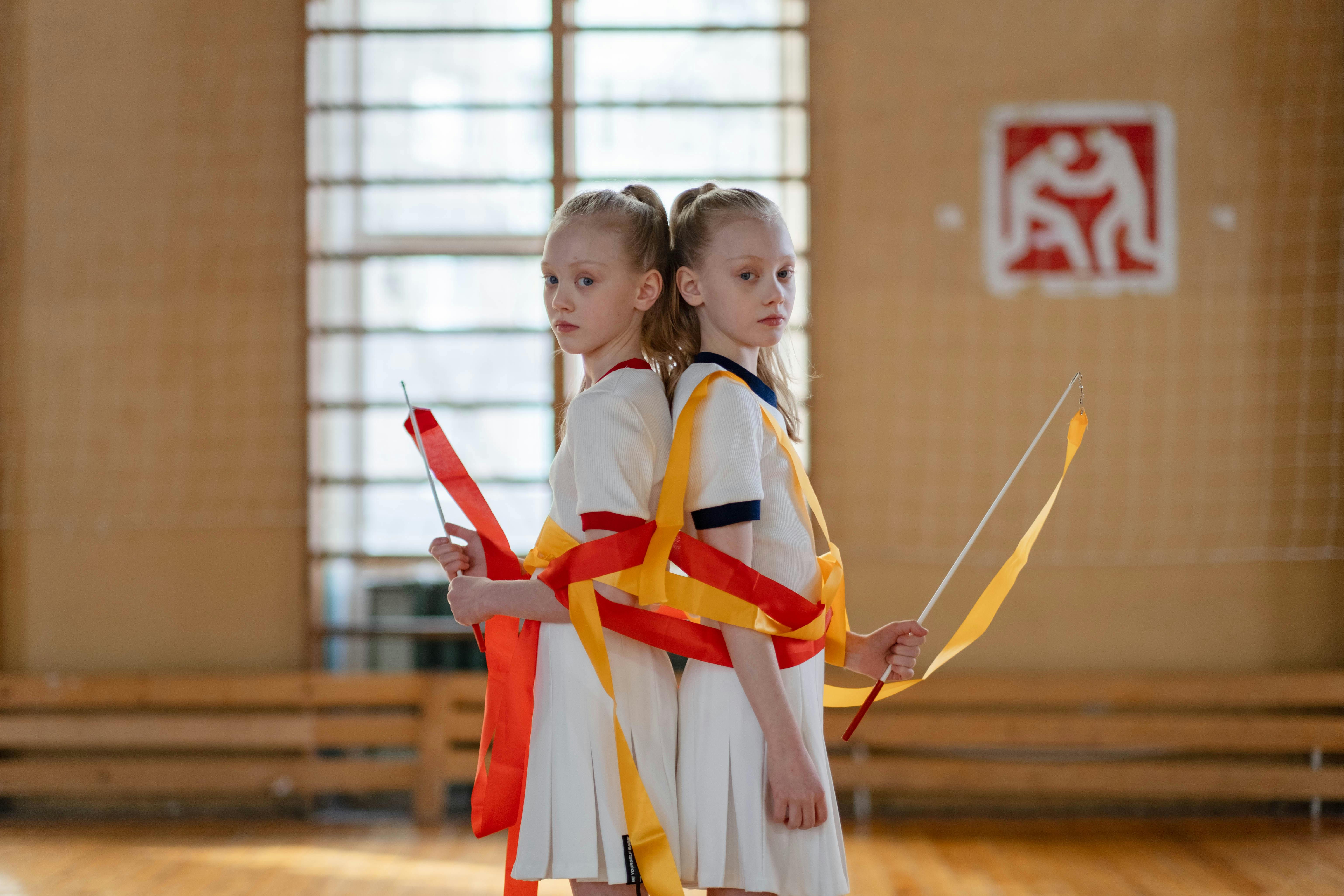 Gimnastele Gloria Bistrița, medaliate la Festivalul de Gimnastică Ritmică de la Bistrița – FOTO