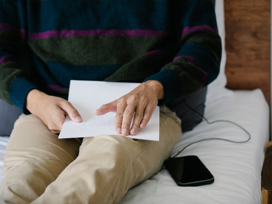 What does it feel like when Candida dies off?