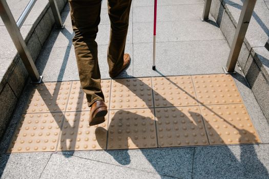 Beginner's Guide to Personal Branding: Step-by-Step - Featured Image