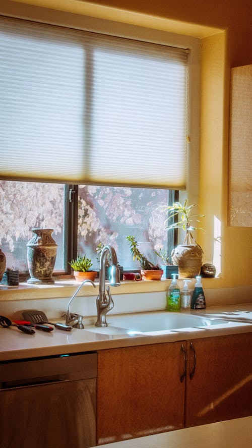 Foto stok gratis ambang jendela, dapur, desain interior