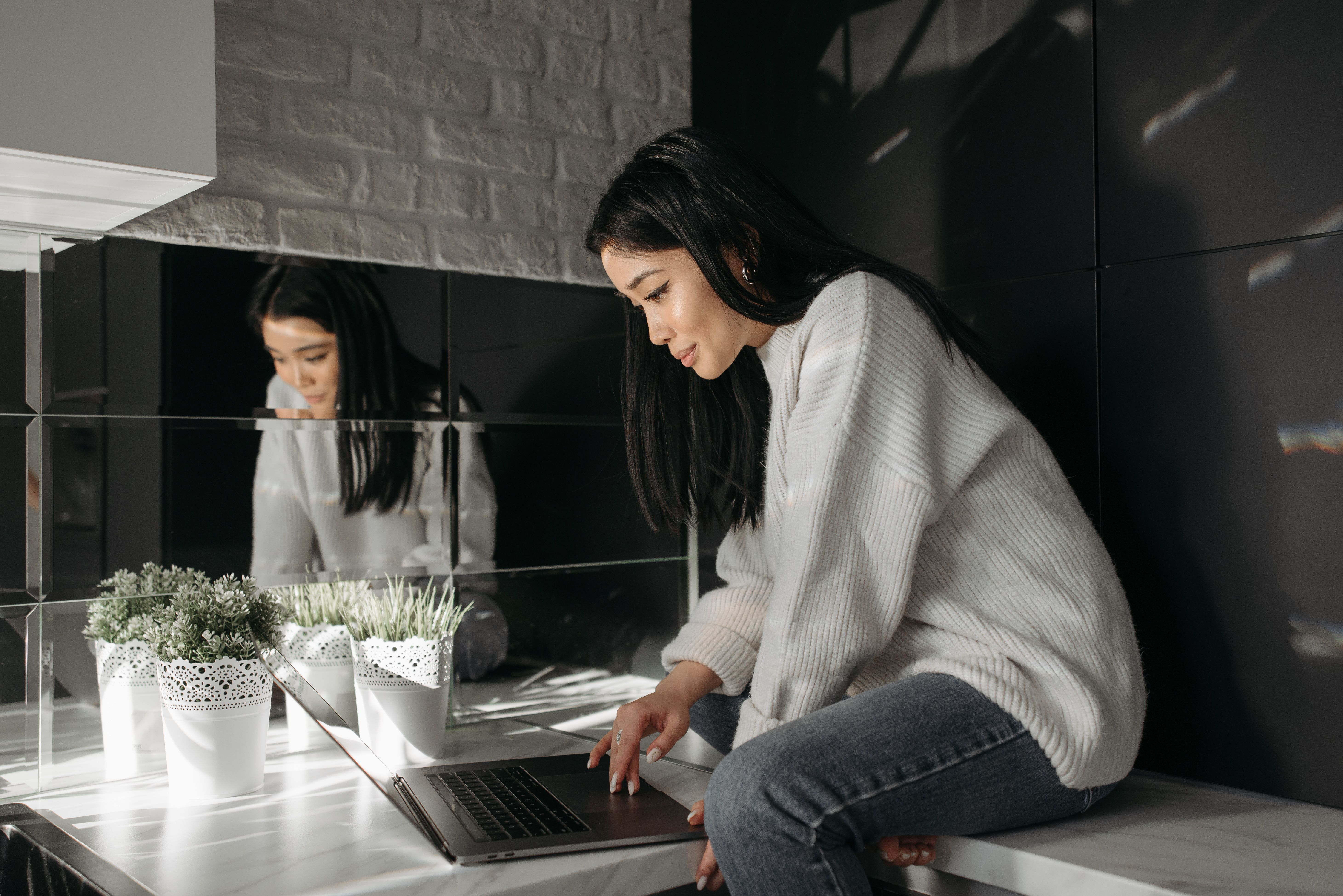 HR’s Fastest-Growing Skills Reflect AI’s Workplace Impact — Photo by Pavel Danilyuk on Pexels