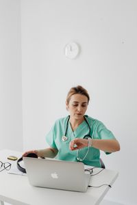 Doctor in online consultation