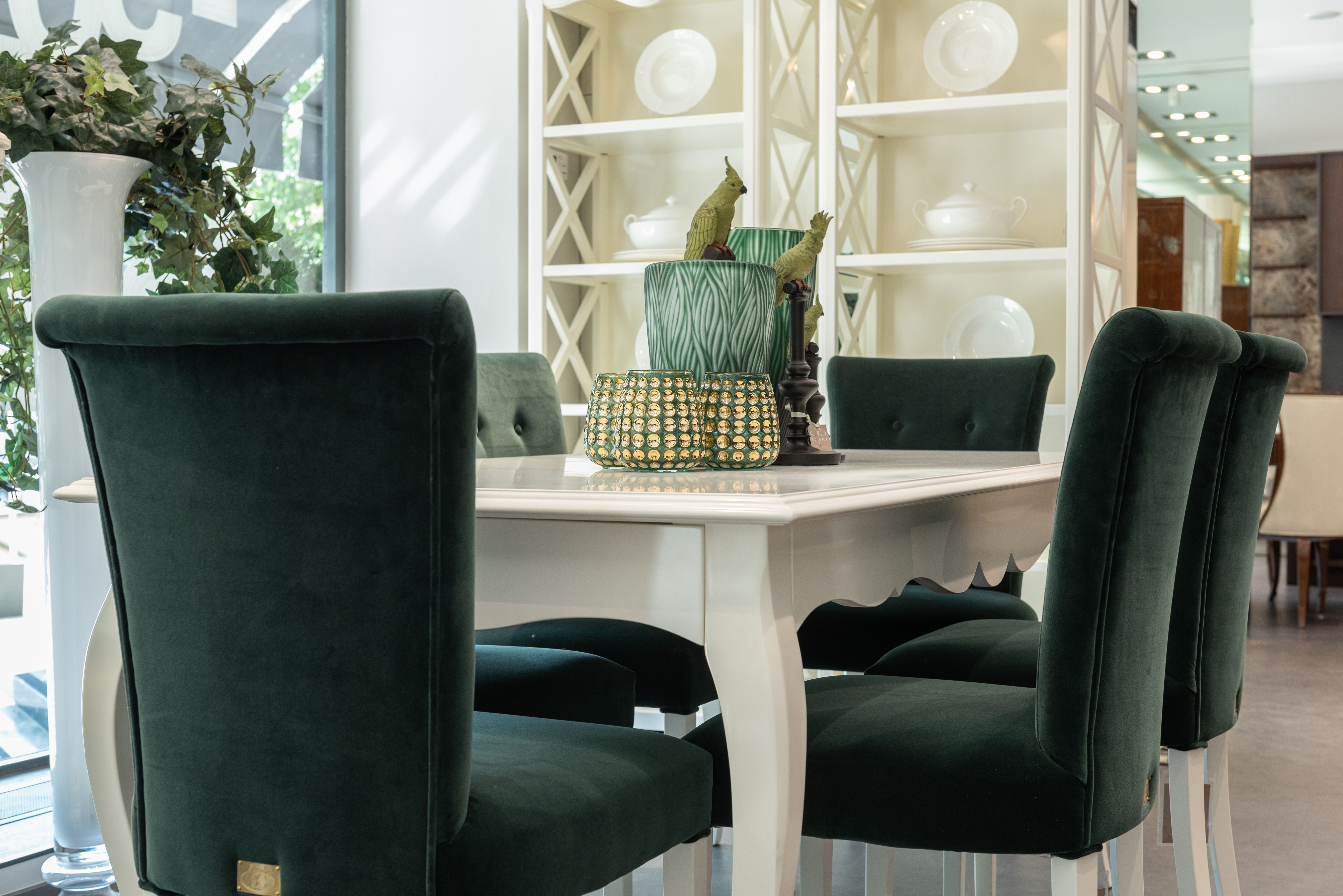 Table and green chairs in dining room · Free Stock Photo