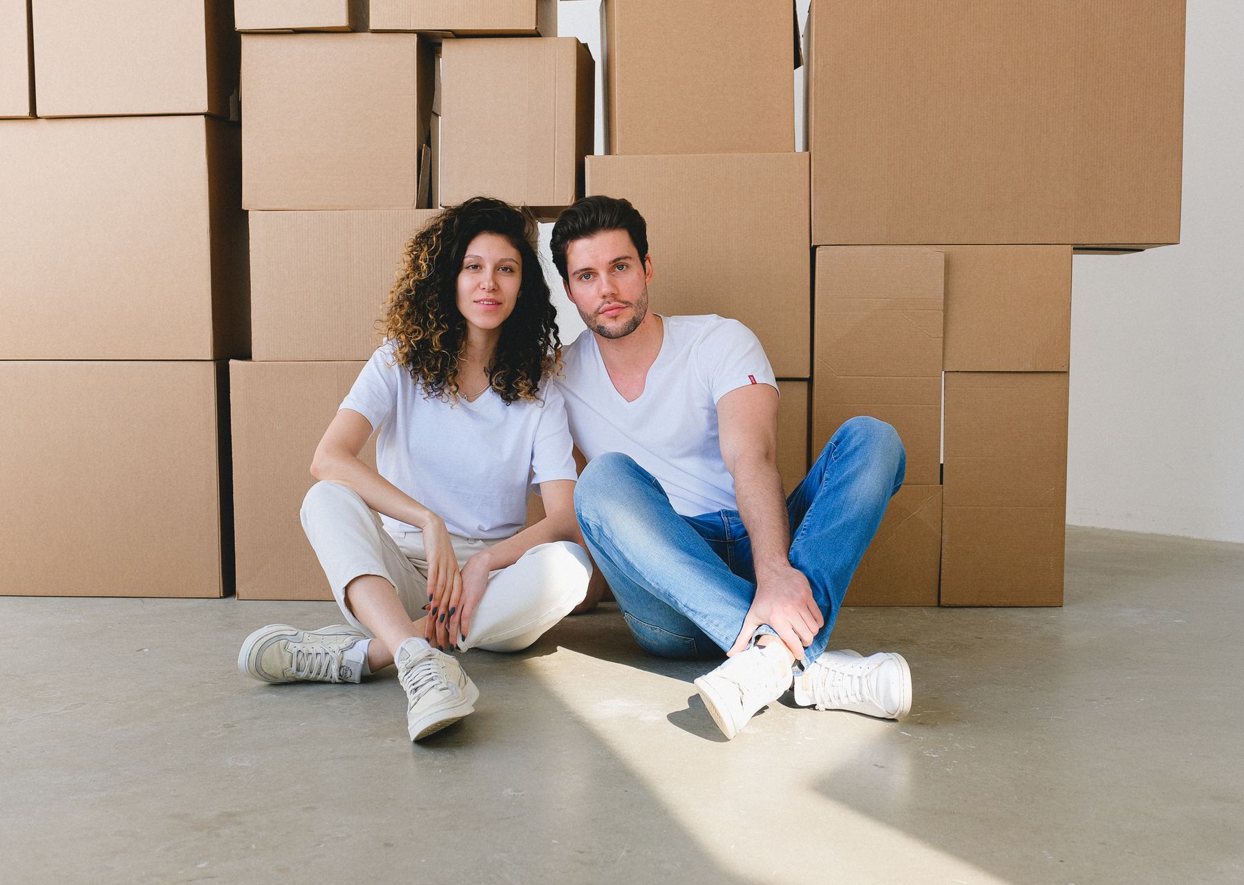 Flat removals in Stainforth — crew wrapping and loading on moving day