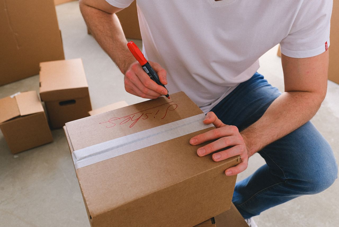 House removals Liverpool — removals work in progress