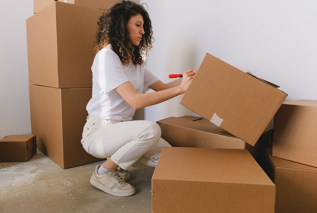 House removals Barking — removals work in progress