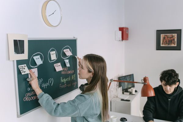 How Smart Scheduling Reduces Caregiver No-Shows and Improves Client Satisfaction