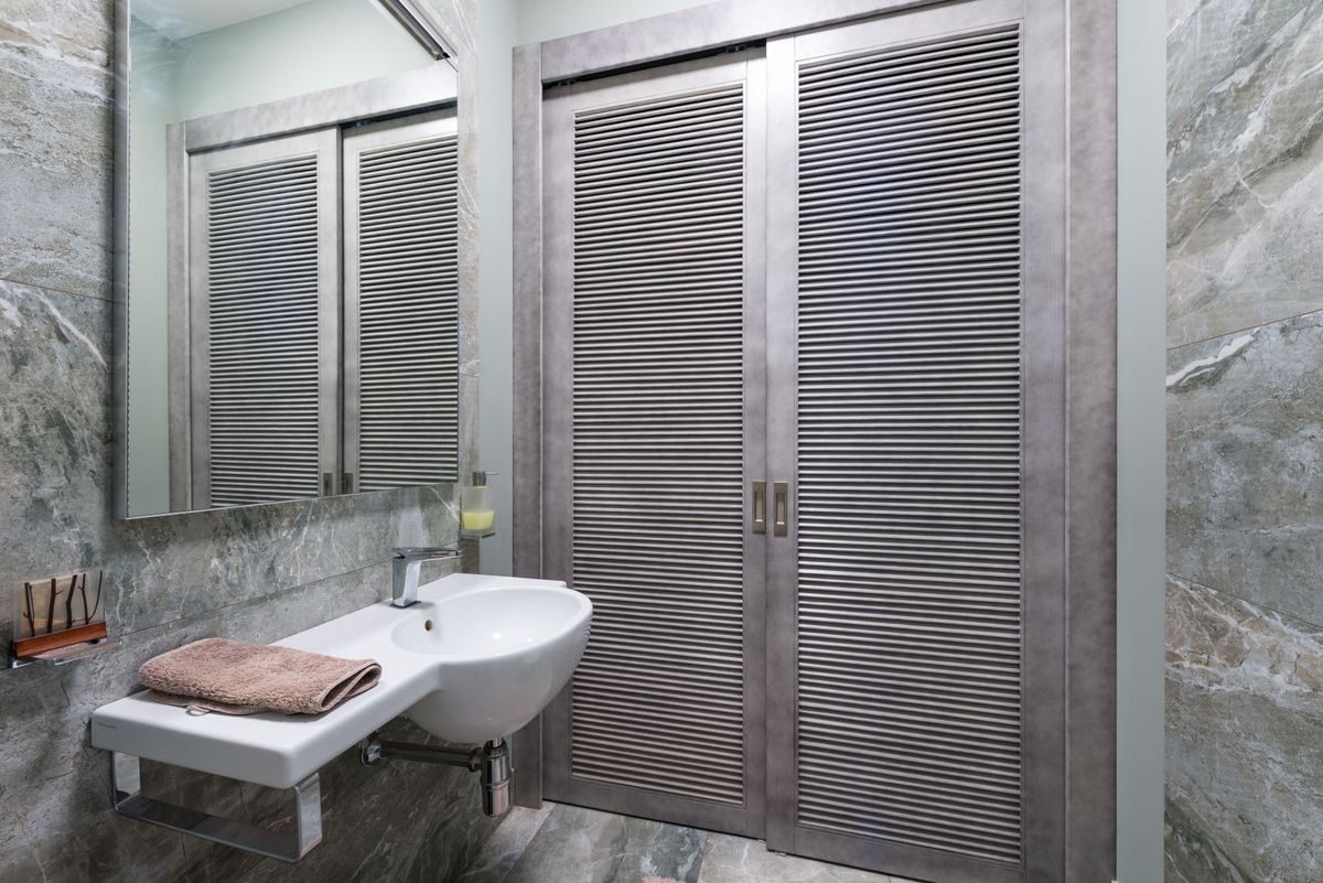 Budget-Friendly Cloakroom Makeover Ideas