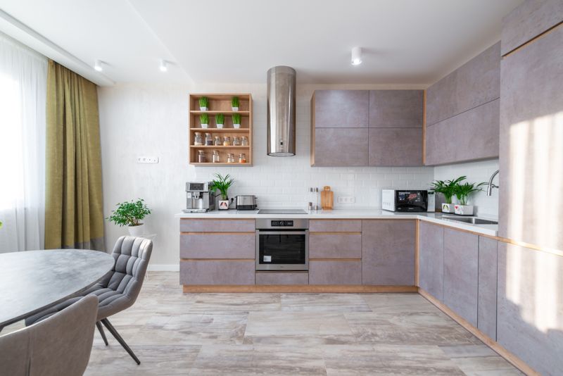 Handleless Galley
