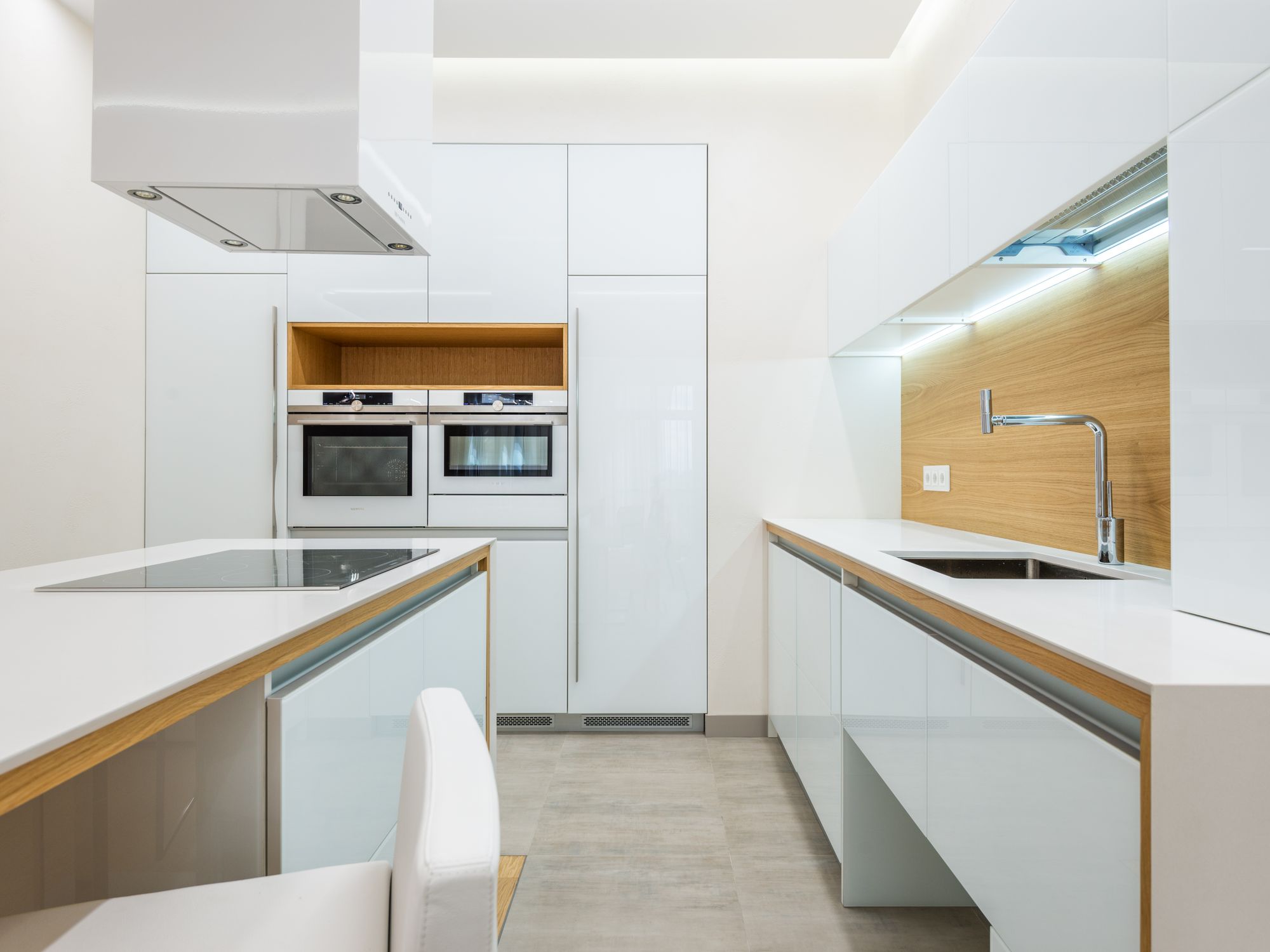 Kitchen Spraying in Riddlesdown, Croydon — specialist spraying kitchen cabinets to a factory finish