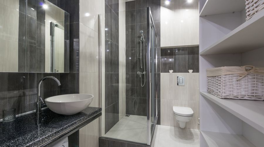 Tub to shower conversion frameless glass Laguna Hills