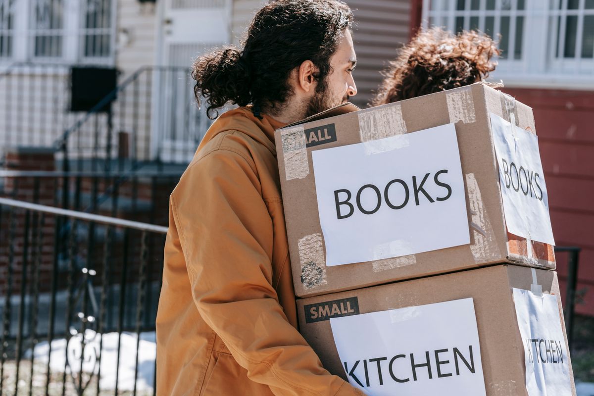 flat moves in Winteringham — Loaded properly: blankets, straps and a plan in Winteringham