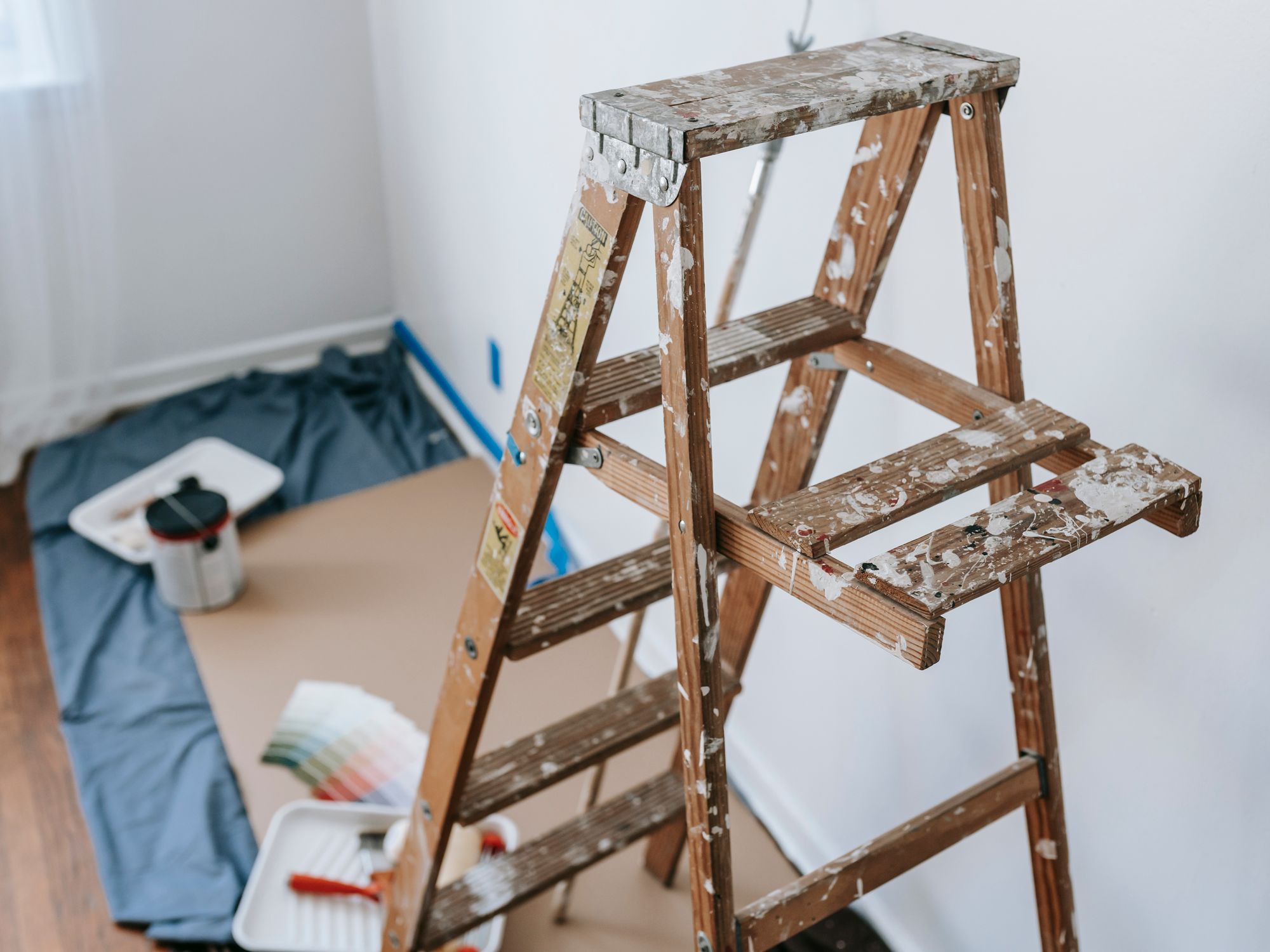 Plastering and Skimming in Locksbottom, Bromley — professional painter and decorator at work