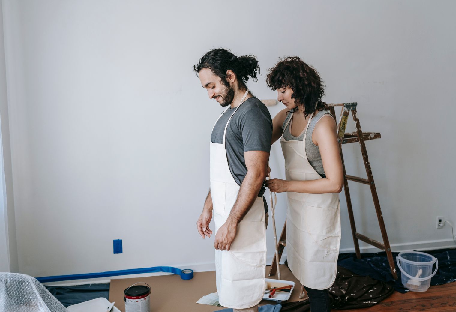 Painters and Decorators in Dalston — woodwork brushed to a crisp, smooth line
