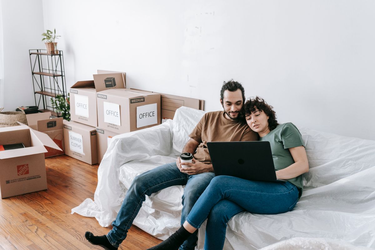 flat moves in Luton — Loaded properly: blankets, straps and a plan in Luton