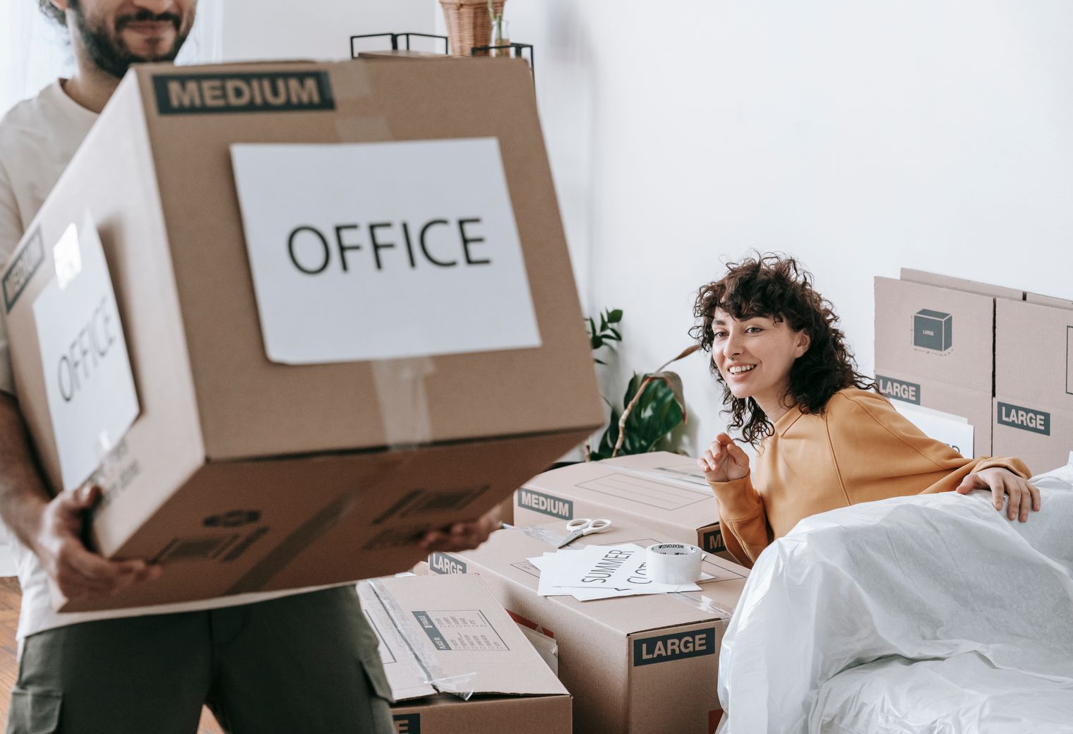Tickhill — professional packers wrapping and boxing belongings