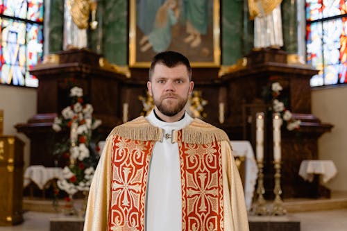 가톨릭교, 교회, 남자의 무료 스톡 사진