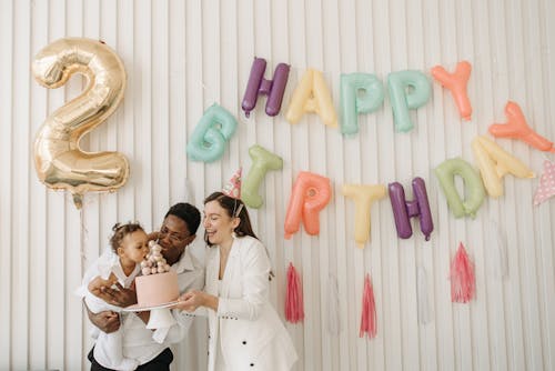 Foto profissional grátis de alegria, aniversário, balões