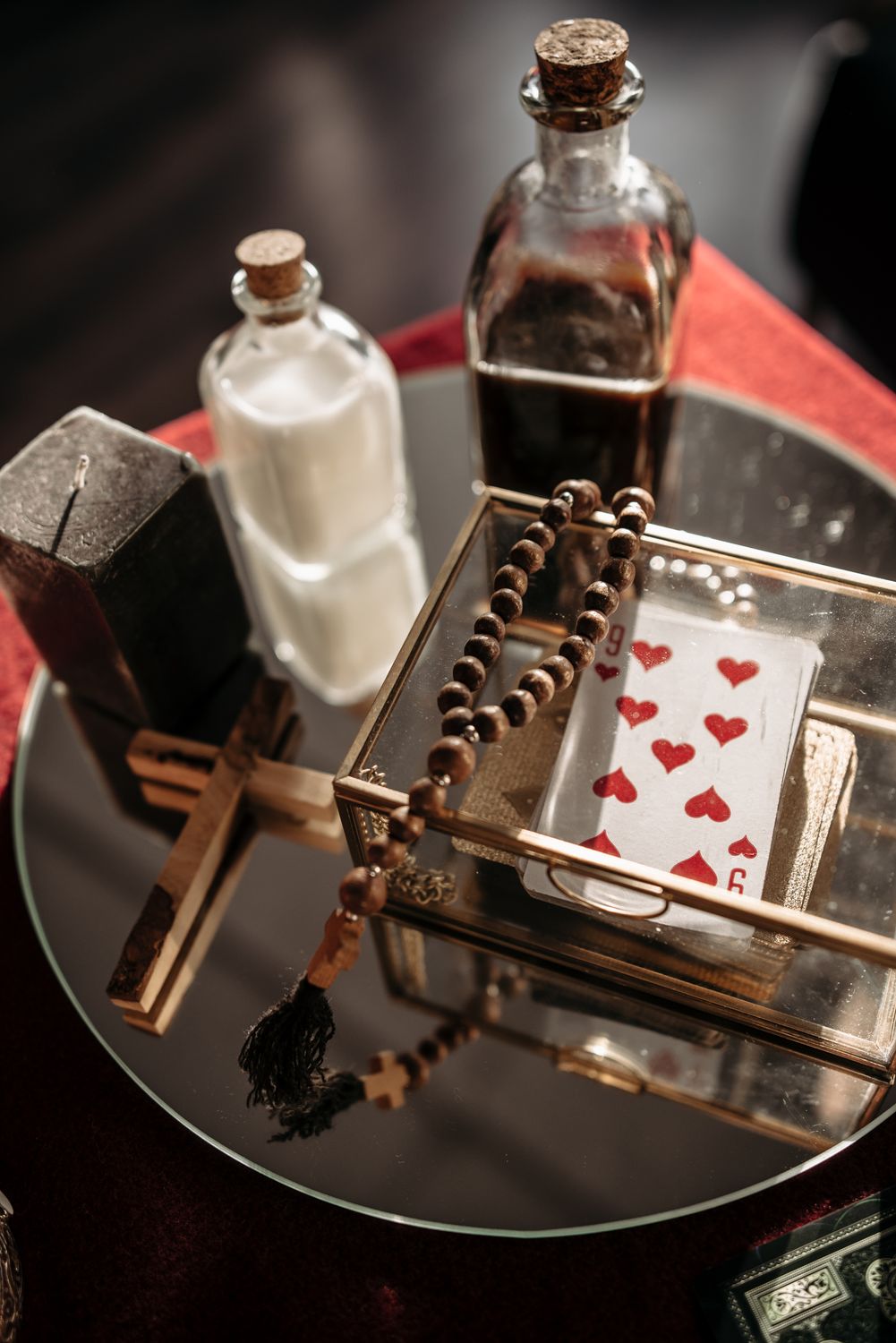Close-Up Shot of Fortune Telling Objects · Free Stock Photo