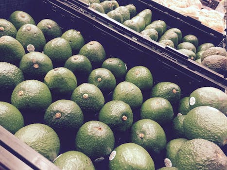 Free stock photo of food, healthy, avocado, market