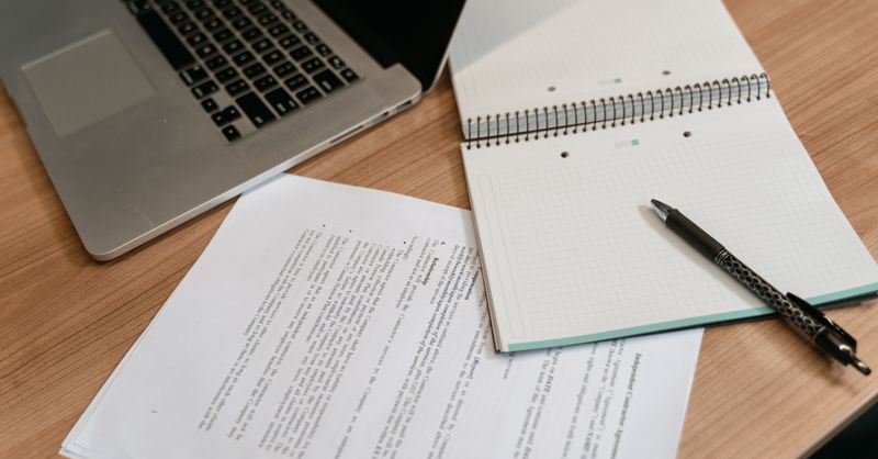 Comprendre sa fiche de paie : votre salaire en 12 questions simples