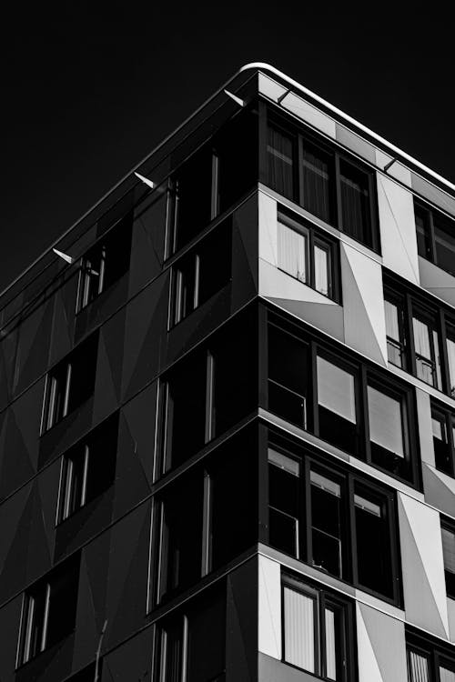 Immagine gratuita di architettura, articoli di vetro, bianco e nero