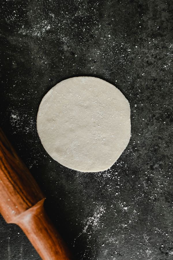 Pâte à pain de campagne en préparation à la boulangerie d'Agen