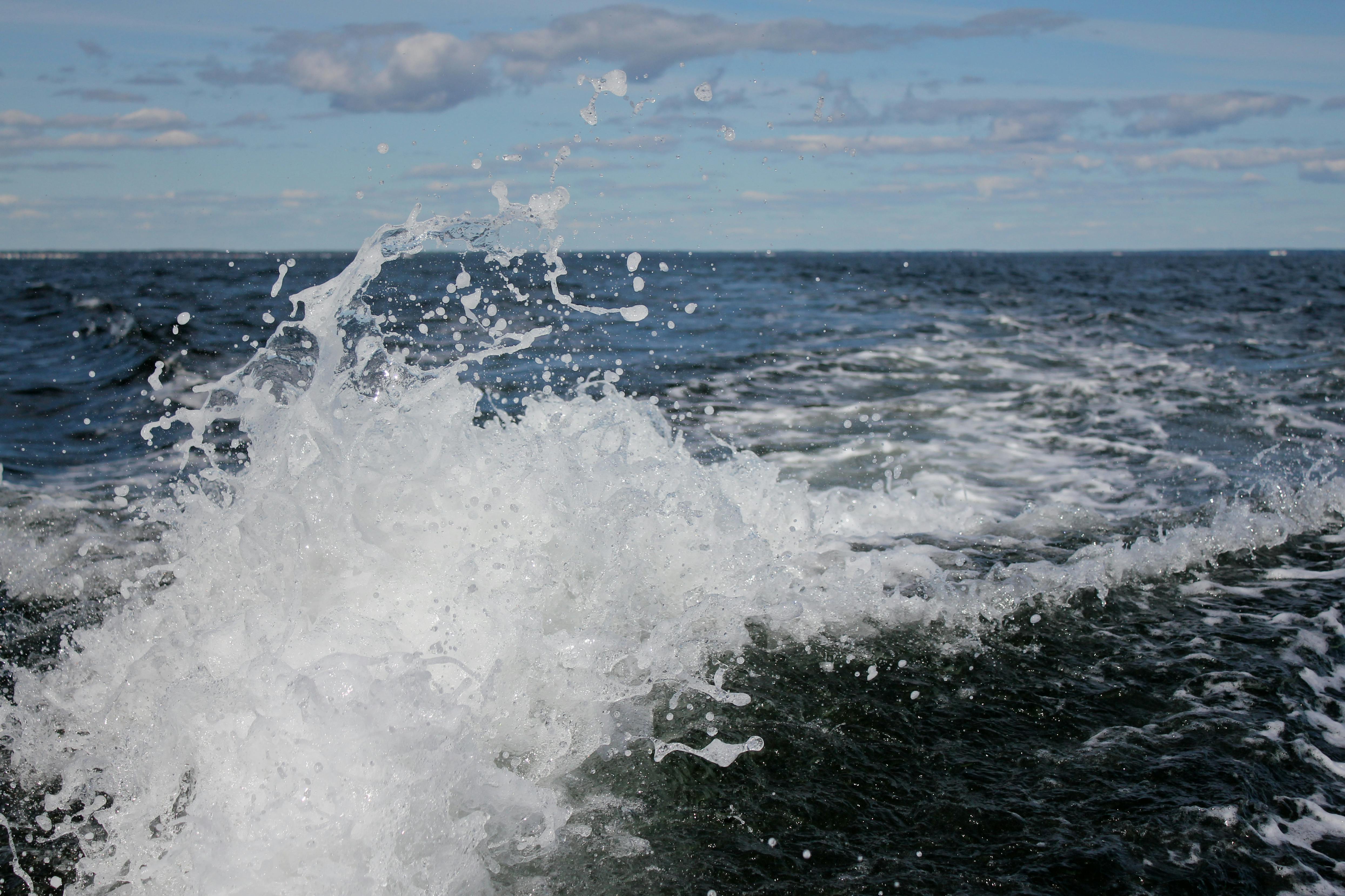 ocean photo splash